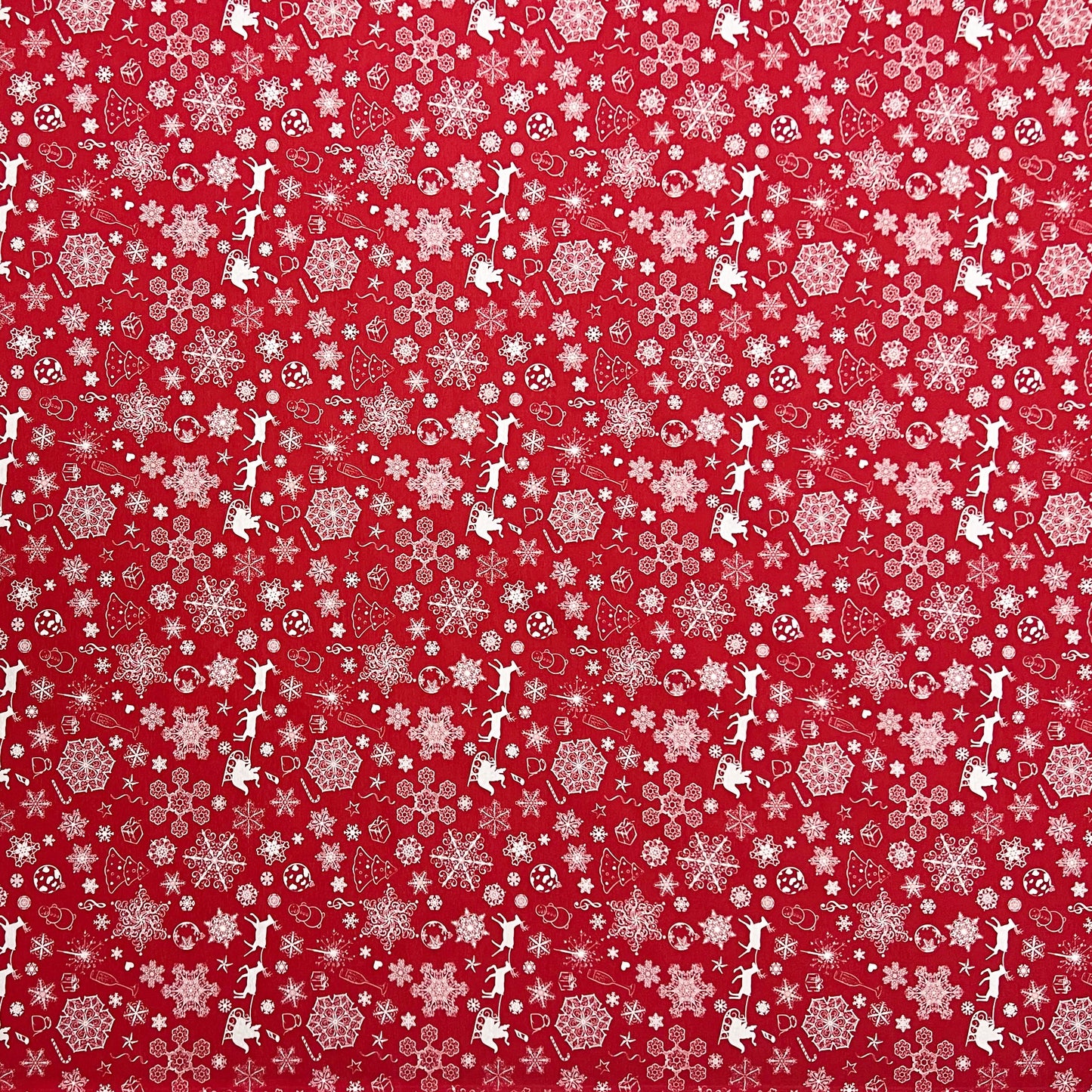 Baumwolltischdecke Weihnachten Advent BERINN C-402 rot Schneeflocken eckig rund oval