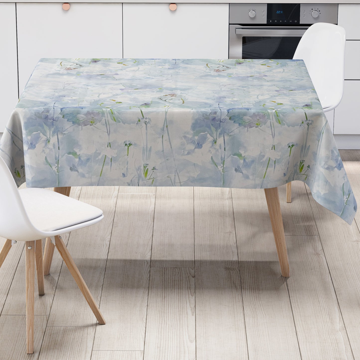 Wachstuchtischdecke hellblau Blumen