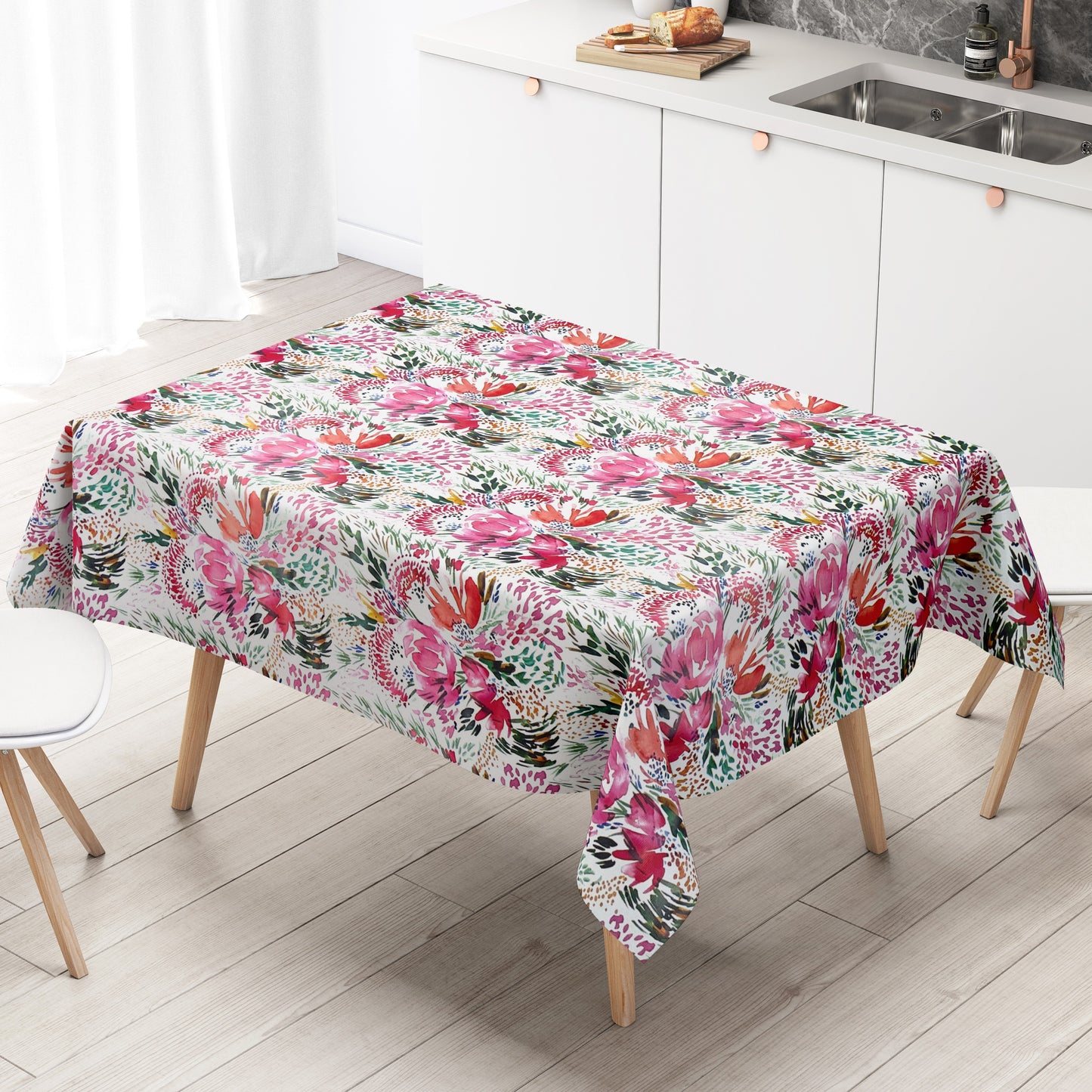 Nappe en toile cirée K150202 prairie fleurie fleurs roses sur blanc carré rond ovale