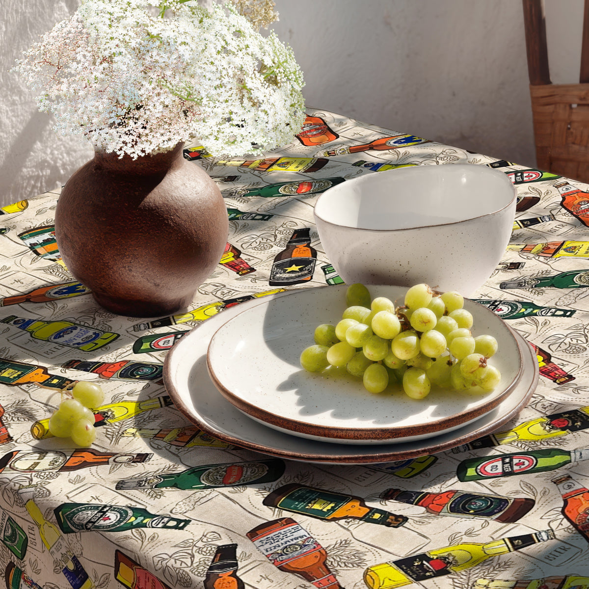 Jacquard Tischdecke aus beschichteter Baumwolle mit Fleckenschutz BEER –