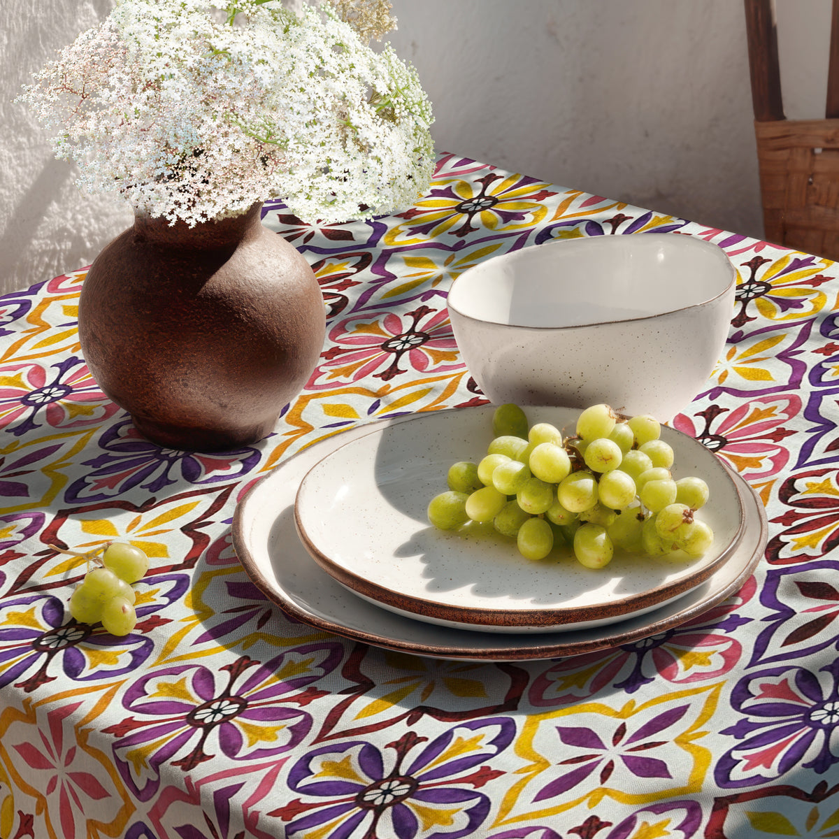 Jacquard Tischdecke aus beschichteter Baumwolle mit Fleckenschutz JONE –