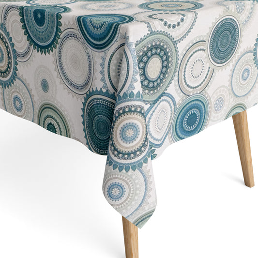 Jacquard Tischdecke aus beschichteter Baumwolle mit petrolfarbenen Mandala-Mustern in verschiedenen Größen, fleckenabweisend und pflegeleicht.