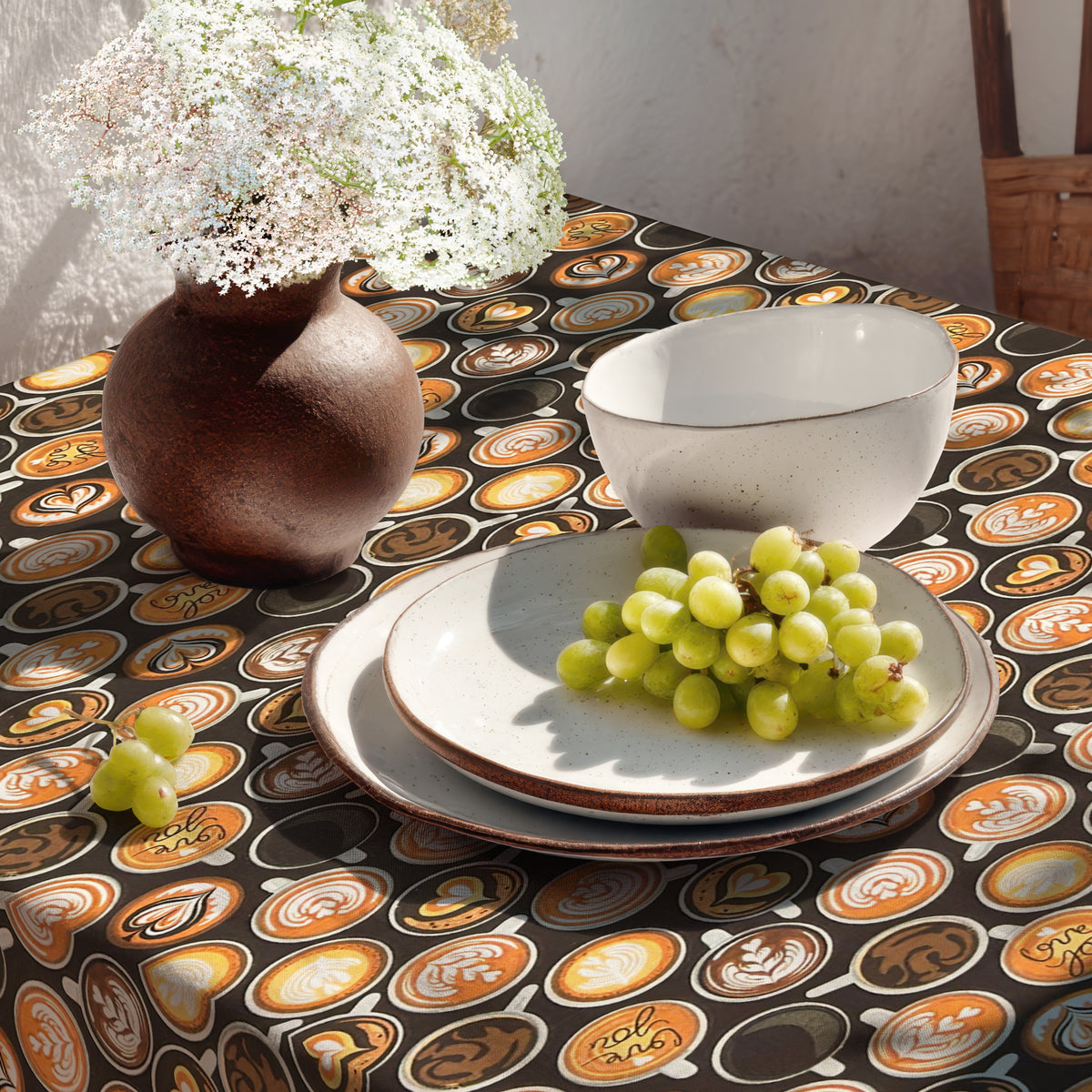 Jacquard Tischdecke beschichtete Baumwolle Kaffeemotiv, Latte Barista