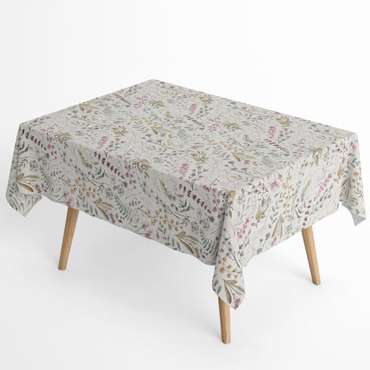 Jacquard Tischdecke aus beschichteter Baumwolle mit zartem, naturinspiriertem Blumen- und Zweigmuster in sanften Pastelltönen, fleckenabweisend und pflegeleicht.
